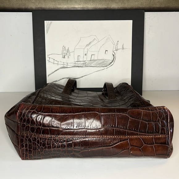 Furla Italian Leather Embossed Crocodile Large Tote Bag - Picture 4 of 16